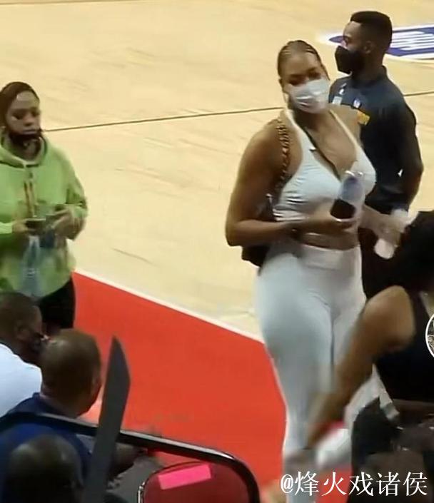 网红1米68单挑击败2米05坎贝奇,美媒热议 网红1米68单挑击败2米05坎贝奇,美媒热议