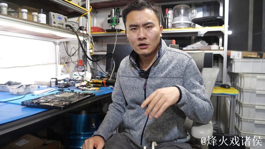 维修斯这次摔倒是否存在争议? 维修斯这次摔倒是否存在争议?